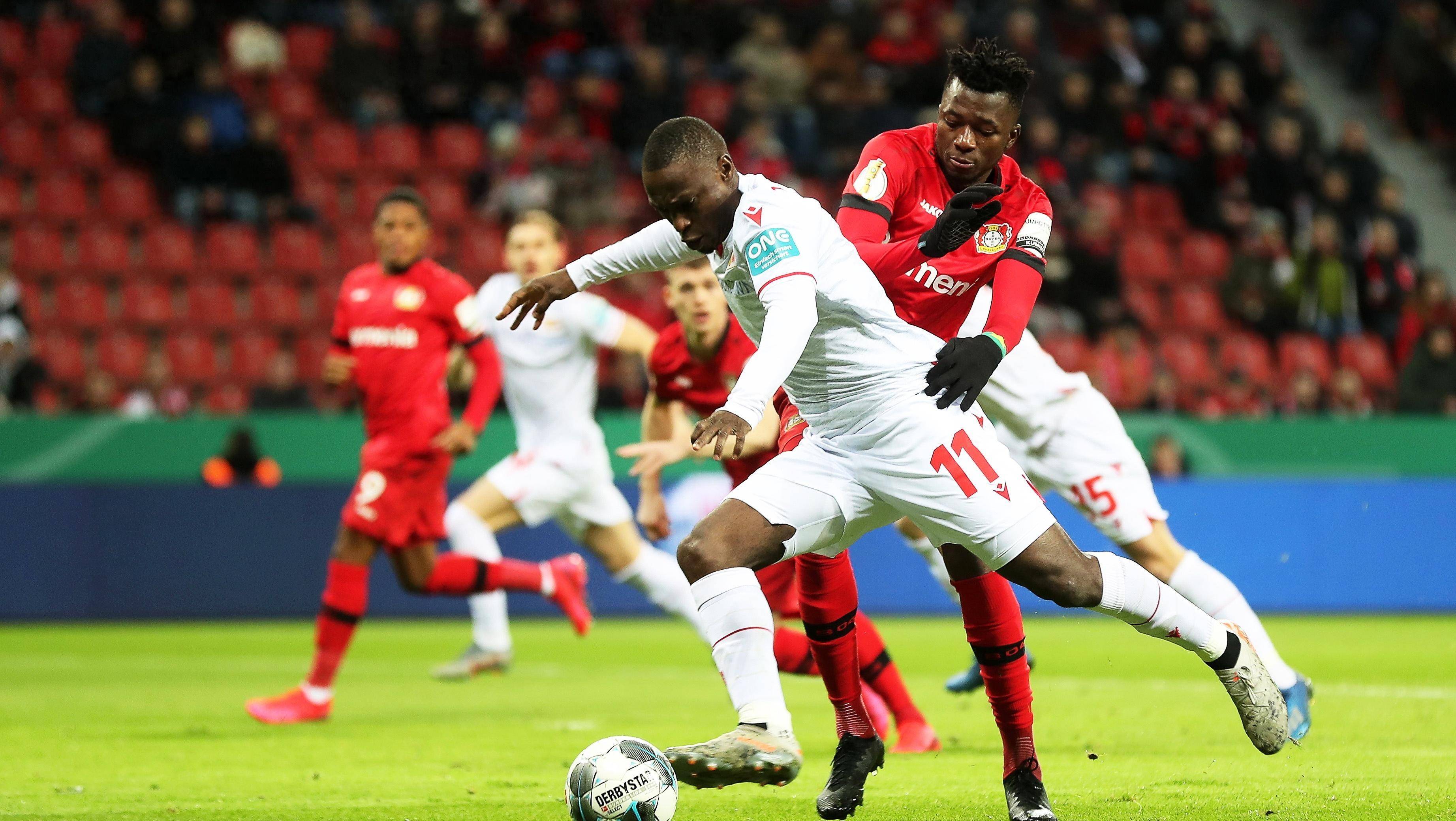 德甲联赛不断创新战术打法,丰富比赛内容 德甲联赛不断创新战术打法,丰富比赛内容