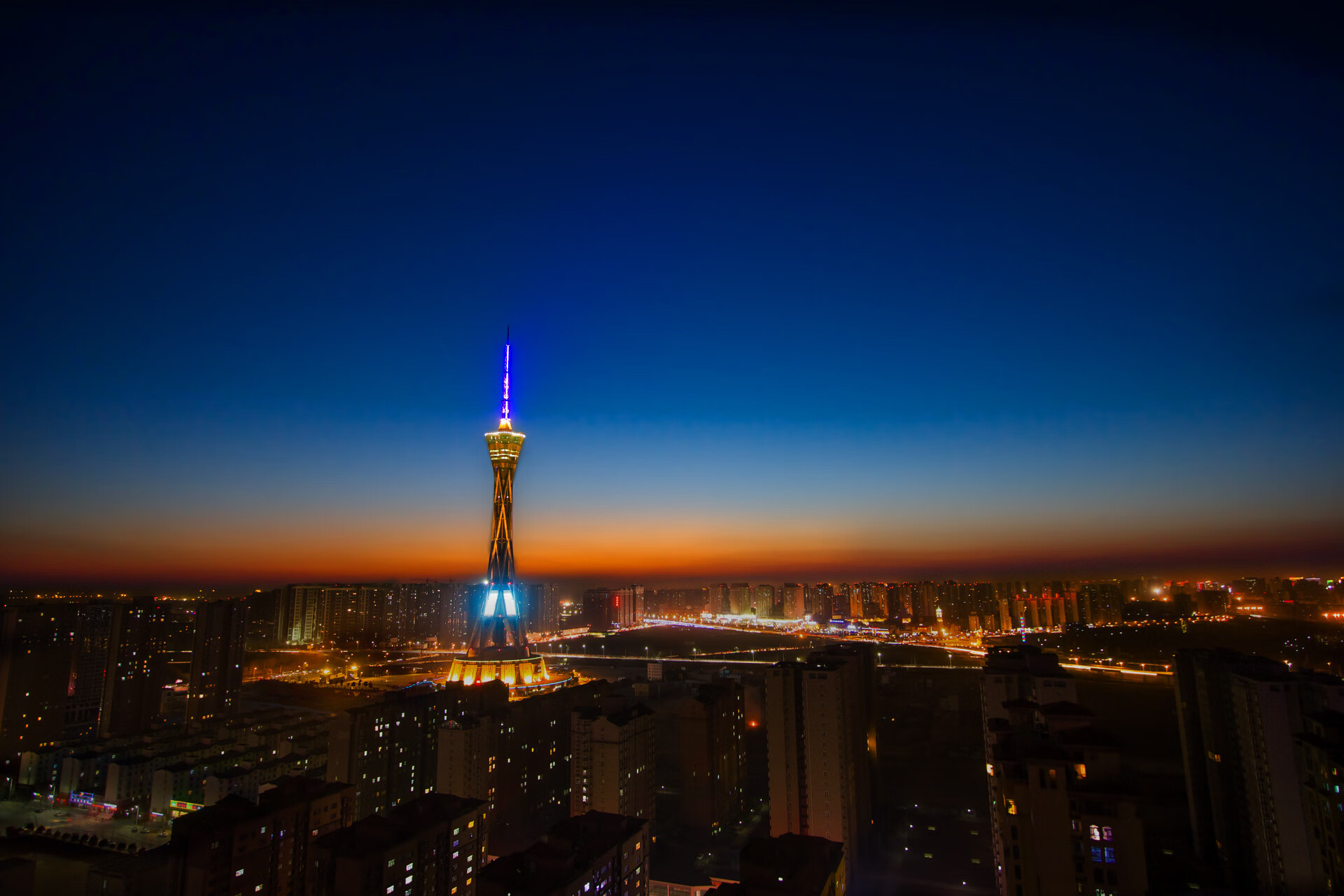 掘金险胜步行者,抢七大战中约基奇砍下47分,约基奇和中国